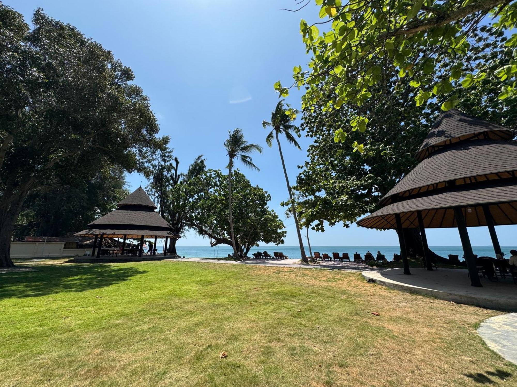 Beach Bungalow At Lanta Resort เกาะลันตา ภายนอก รูปภาพ