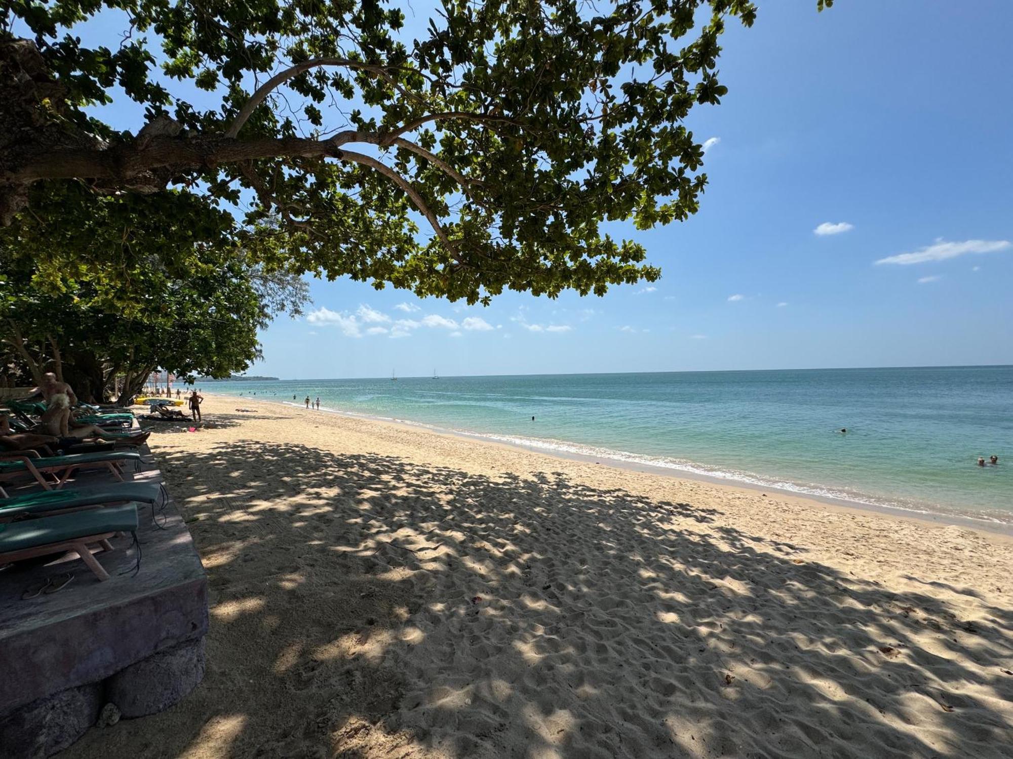 Beach Bungalow At Lanta Resort เกาะลันตา ภายนอก รูปภาพ